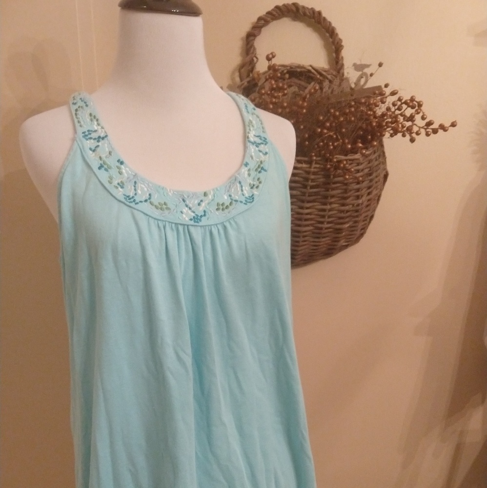 Old Navy sleeveless top.